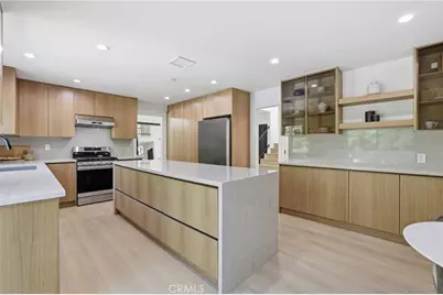 10526 Balcom St, Granada Hills, CA 91344 - Photo 24