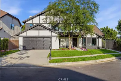 10526 Balcom St, Granada Hills, CA 91344 - Photo 4