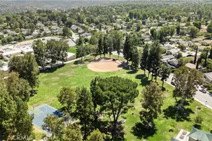 25642 Chimney Rock, Valencia, CA 91355 - Photo 48