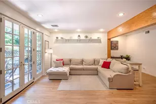 24420 Victory, West Hills, CA 91367 - Photo 6