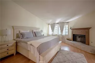 24420 Victory, West Hills, CA 91367 - Photo 16
