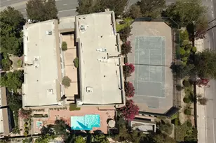 24420 Victory, West Hills, CA 91367 - Photo 38