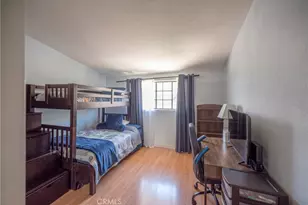 24420 Victory, West Hills, CA 91367 - Photo 24