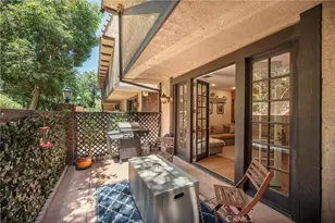 24420 Victory, West Hills, CA 91367 - Photo 28