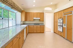 377 Anzio, Oak Park, CA 91377 - Photo 2