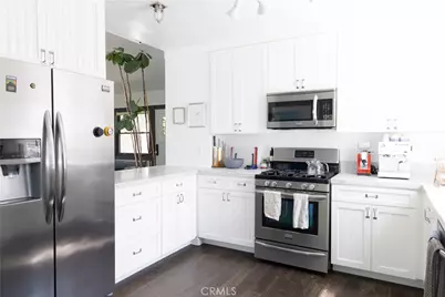 6275 6275 Pine Crest Drive, Los Angeles, CA 90042 - Photo 8