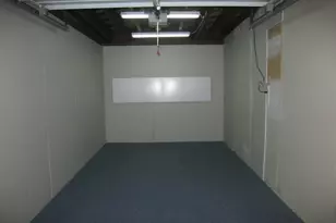 210 W Spazier, Burbank, CA 91502 - Photo 44