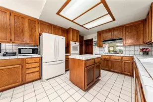 3803 W Ave J15, Lancaster, CA 93536 - Photo 12