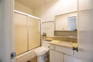 639 E Olive, Burbank, CA 91501 - Photo 22