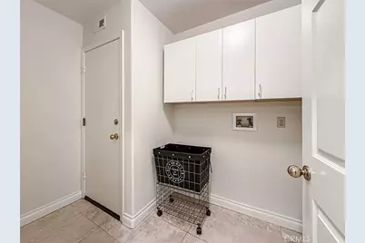 549 Myrtle Court, Oak Park, CA 91377 - Photo 24
