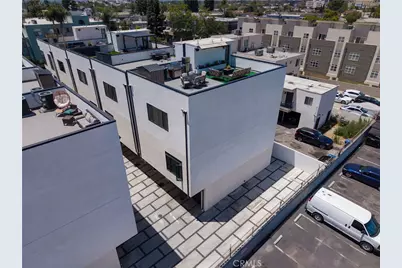 6511 N Contour, North Hollywood, CA 91606 - Photo 44