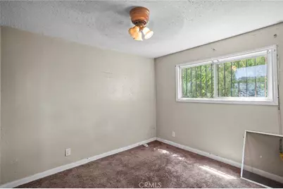 720 E 82nd Street, Los Angeles, CA 90001 - Photo 24