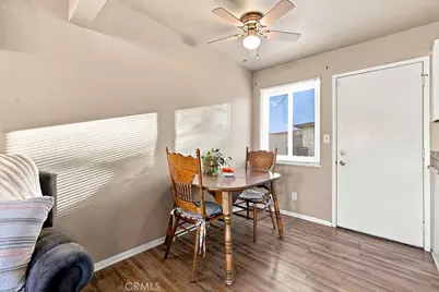 38733 Landon, Palmdale, CA 93550 - Photo 8
