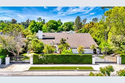 5441 Calvin Avenue, Tarzana, CA 91356 - Photo 1