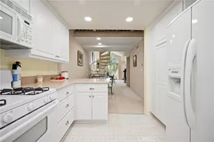 20334 Rue Crevier, Canyon Country, CA 91351 - Photo 8