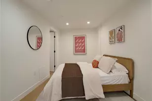17043 Cotter Pl, Encino, CA 91436 - Photo 24