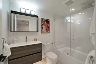 17043 Cotter Pl, Encino, CA 91436 - Photo 26
