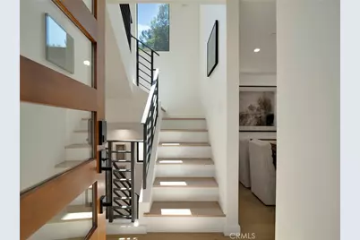 17043 Cotter Place, Encino, CA 91436 - Photo 2