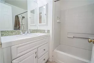 19845 Sandpiper Pl, Newhall, CA 91321 - Photo 30