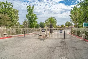 19845 Sandpiper Pl, Newhall, CA 91321 - Photo 46