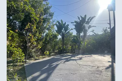 702 S Soto, Los Angeles, CA 90023 - Photo 18