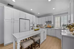 25415 Thoreau Way, Stevenson Ranch, CA 91381 - Photo 16