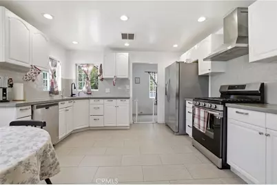 16775 Sierra Highway, Canyon Country, CA 91351 - Photo 1