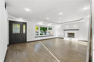 5345 Don Pio Dr, Woodland Hills, CA 91364 - Photo 6