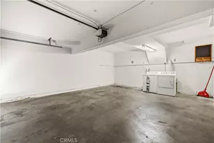 5800 Owensmouth Ave, Woodland Hills, CA 91367 - Photo 20