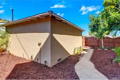 2800 Jolley Drive, Burbank, CA 91504 - Photo 22