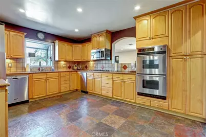 2800 Jolley Drive, Burbank, CA 91504 - Photo 6
