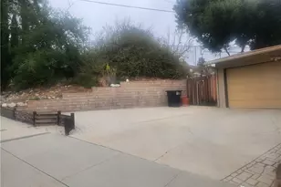 4600 Lauderdale Ave, La Crescenta, CA 91212 - Photo 4