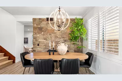 24030 Via Vizcaya, Valencia, CA 91354 - Photo 10