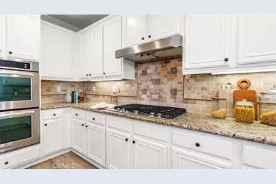 24030 Via Vizcaya, Valencia, CA 91354 - Photo 24