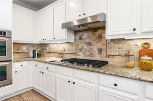 24030 Via Vizcaya, Valencia, CA 91354 - Photo 24