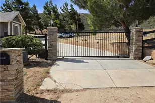 39030 Bouquet Canyon, Leona Valley, CA 93551 - Photo 66