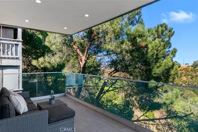 8960 Crescent Drive, Los Angeles, CA 90046 - Photo 30