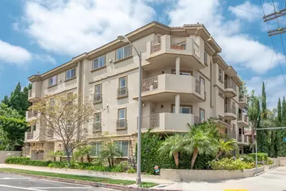 11540 Moorpark Street #401, Studio City, CA 91602 - Photo 2