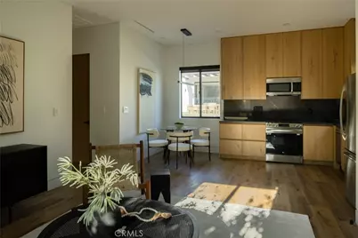 5109 Bluebell Avenue, Valley Village, CA 91607 - Photo 36