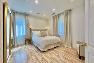 11454 Sunburst St, Lake View Terrace, CA 91342 - Photo 10