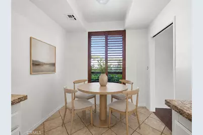 1315 Roxbury Dr #204, Los Angeles, CA 90035 - Photo 10