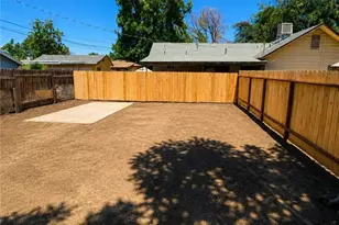 1006 6th, Bakersfield, CA 93304 - Photo 24