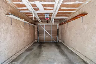 16745 Vanowen, Los Angeles, CA 91406 - Photo 22