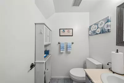 16745 Vanowen, Los Angeles, CA 91406 - Photo 14