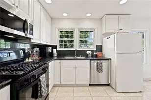 1869 Country Club, Thousand Oaks, CA 91360 - Photo 12
