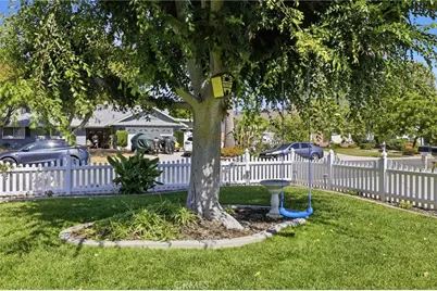 1869 Country Club, Thousand Oaks, CA 91360 - Photo 4