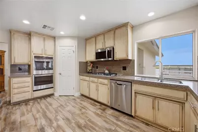 1328 Valov Lane, Bakersfield, CA 93314 - Photo 16
