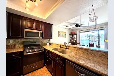 1212 S Barranca #B, Glendora, CA 91740 - Photo 4