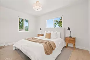 29358 Hillrise Dr, Agoura Hills, CA 91301 - Photo 22