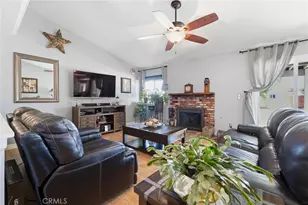 17164 Schollview, Lake Los Angeles, CA 93591 - Photo 10